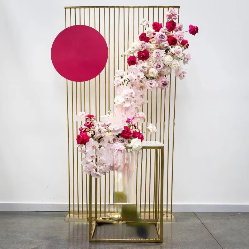 Shiny Gold Metal Frame Flower  - Dessert Table Backdrop reseña y precio