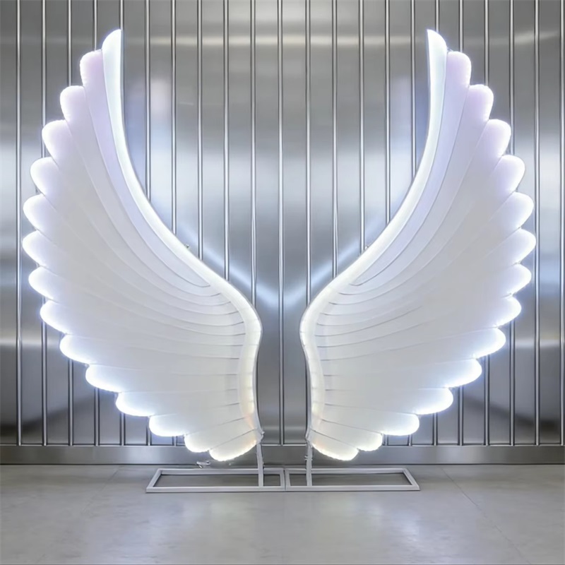 Glowing Angel Wings Light Prop - Event & Party Supply Photos reseña y precio