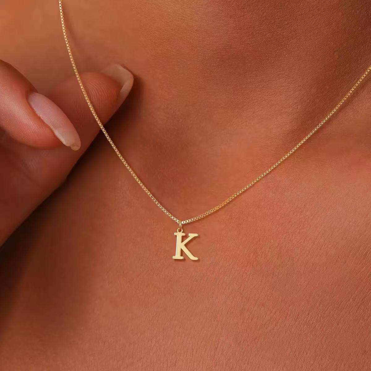 A-Z Initial Necklace 18K Gold  - Event Z reseña y precio